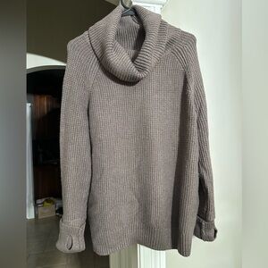 WOMEN’S MARKET & SPRUCE COWL NECK SWEATER